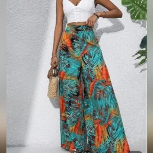 Bohemian style wide leg boho pants Hawaiian print. XL